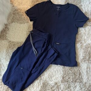 Jaanuu navy scrub set XS